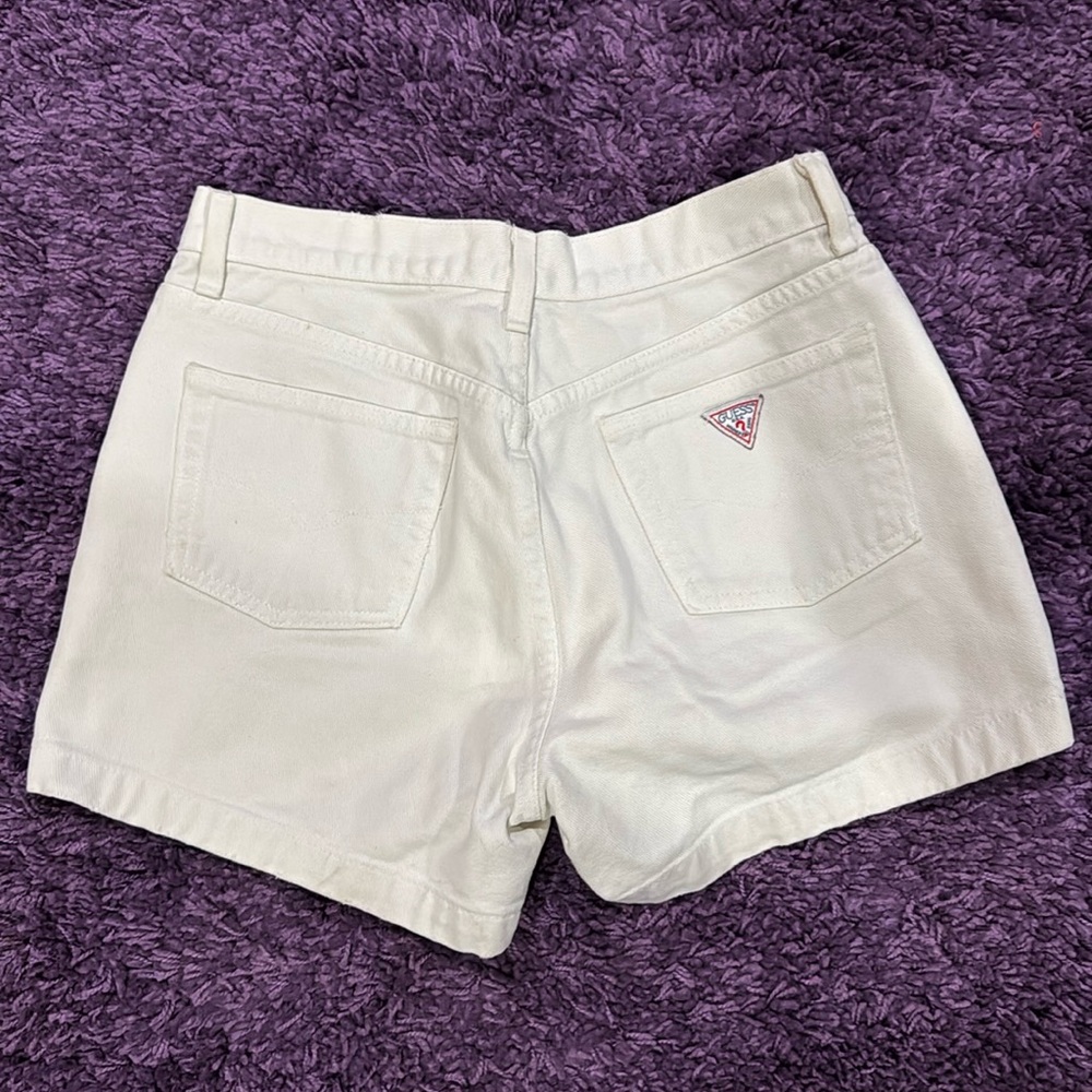 Guess Vintage Distressed Jean White shorts Mom High Waisted